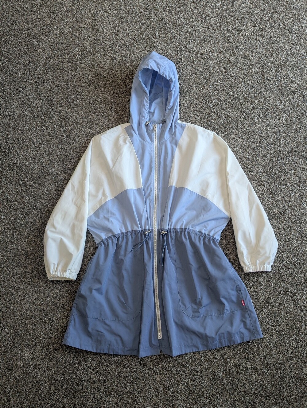 Levi's Oversized Color Block Rain Jacket Coat Size Medium Blue And White